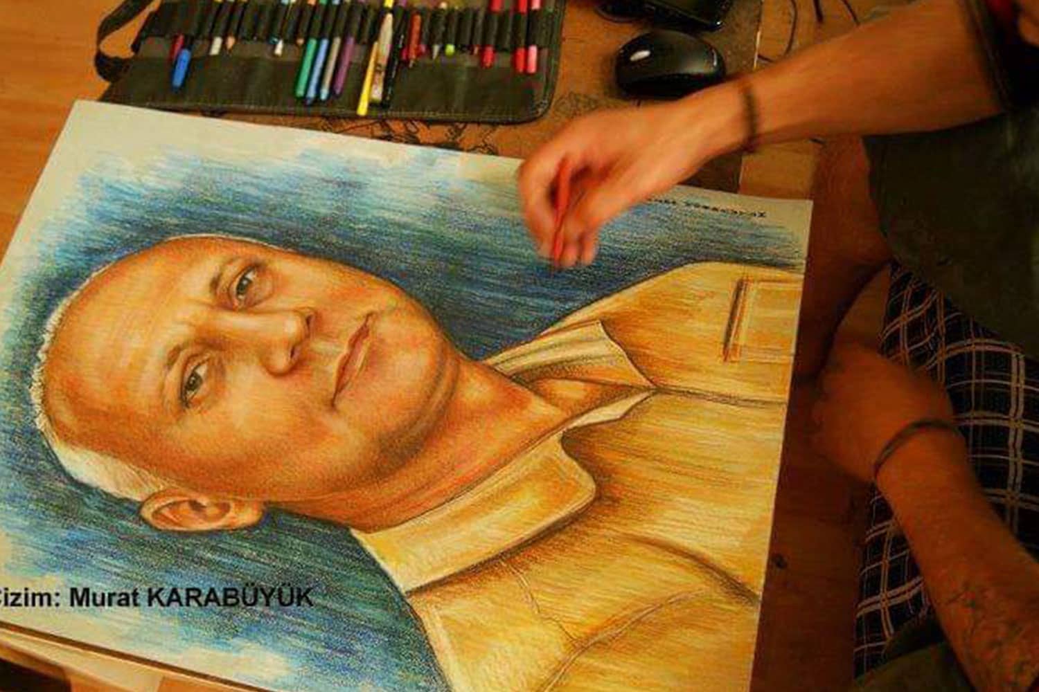 pastel yağlıboya portre istanbul karikatür portre karakalem istanbul yapan yerler Yağlıboya portre hediye anahtarlık - Sanatsal Hediyeler kadıköy bağdat caddesi ümraniye karakalem 1